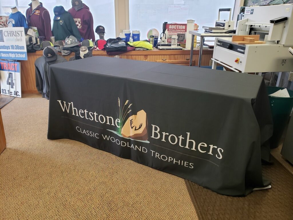 Trade Show Displays / Table Cover / Table Throw