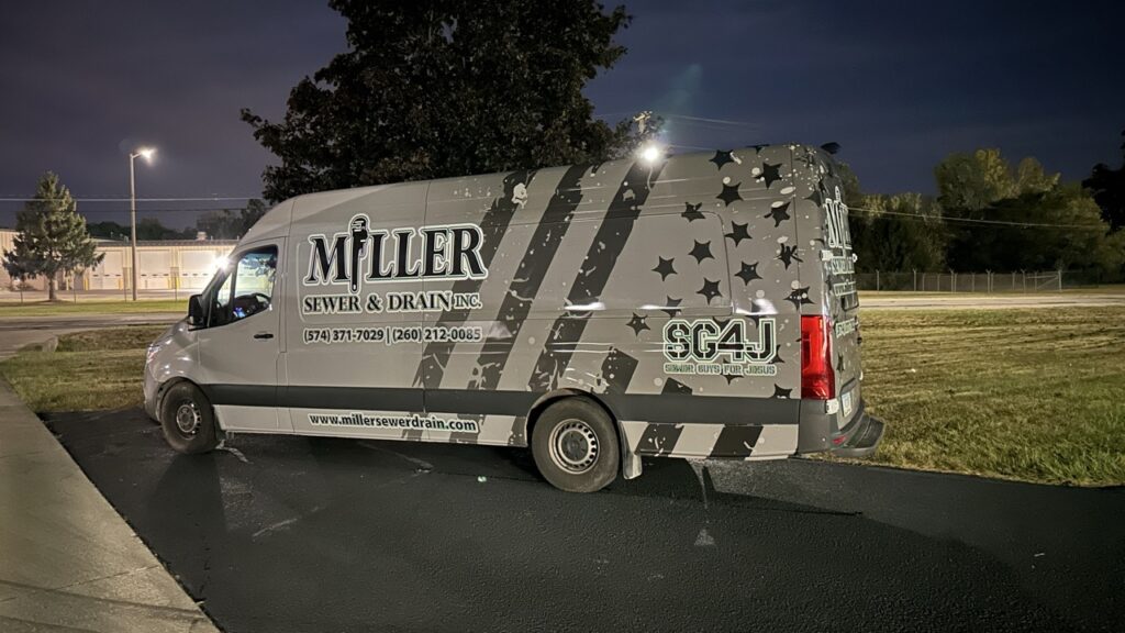 Vehicle Wrap / Vehicle Graphics / Vehicle Badging