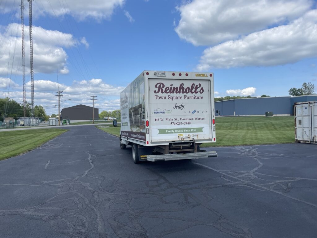 Vehicle Graphics / Vehicle Badging / Vehicle Wrap